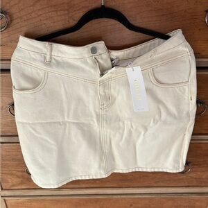 Gilli Cream Mini Skirt